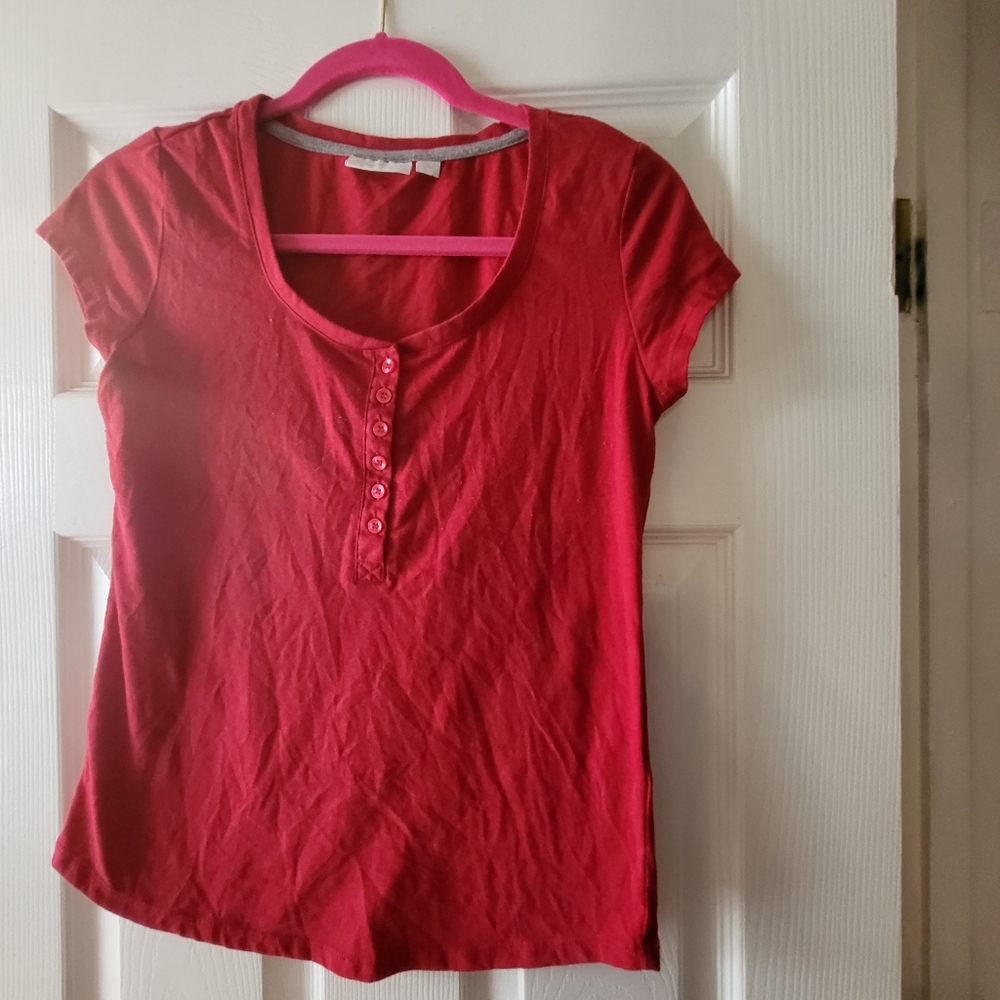 NY&C red tee size sm
